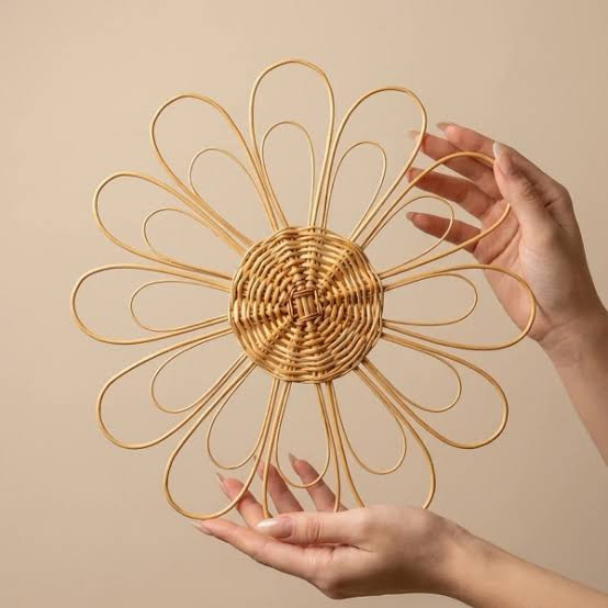 دیوارکوب حصیری